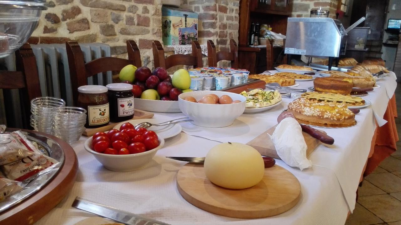 Agriturismo Vecchio Gelso Ortezzano Εξωτερικό φωτογραφία