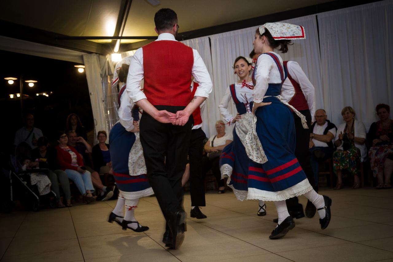 Agriturismo Vecchio Gelso Ortezzano Εξωτερικό φωτογραφία