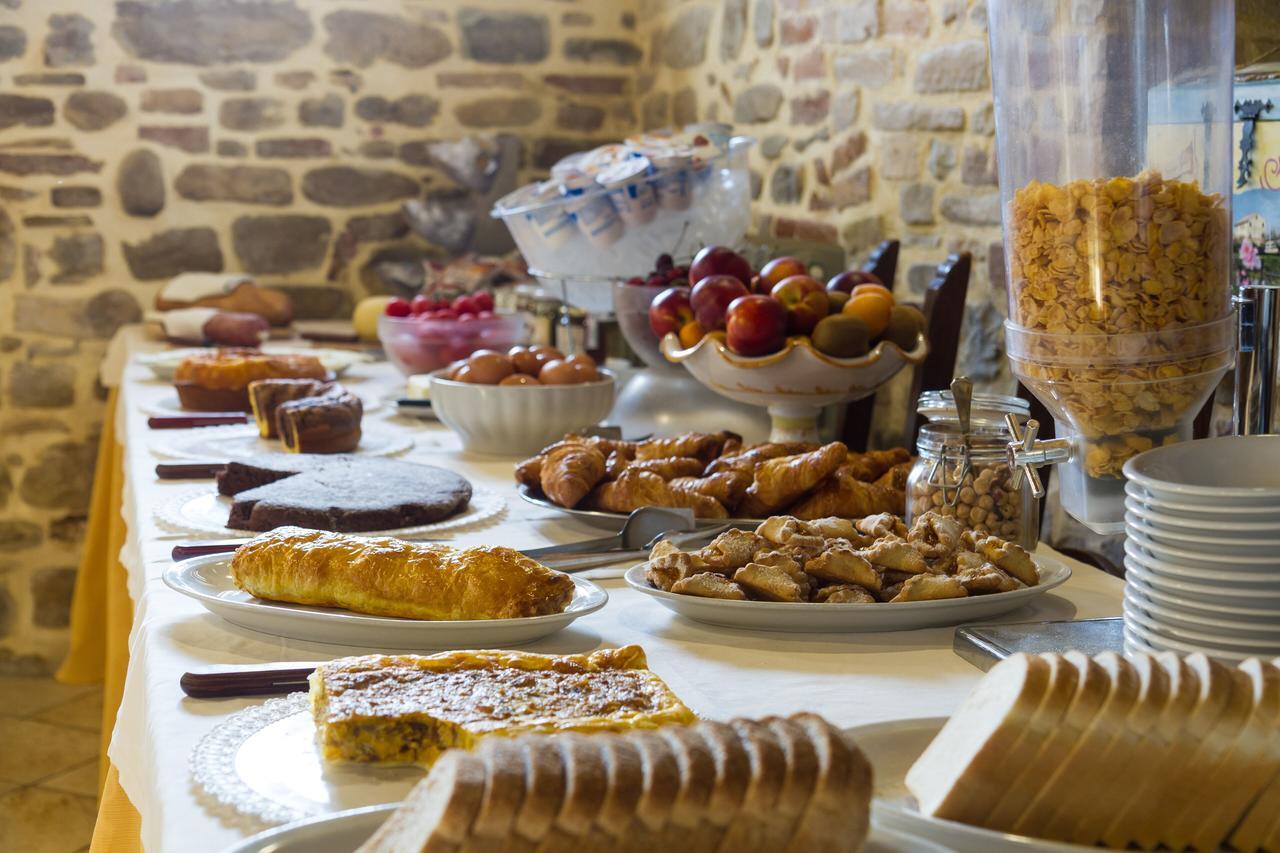 Agriturismo Vecchio Gelso Ortezzano Εξωτερικό φωτογραφία